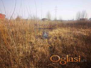 Plac na dobroj lokaciji